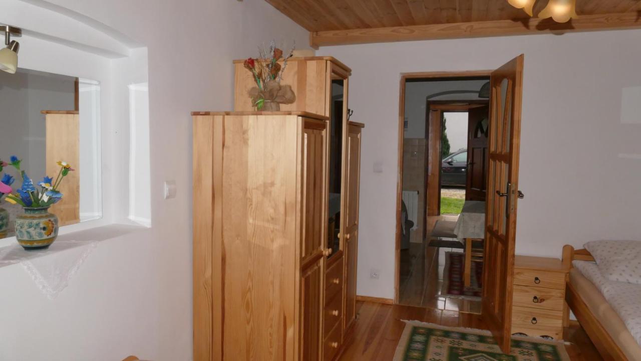 Warminskie Mieszkanko Biskupiec  Buitenkant foto